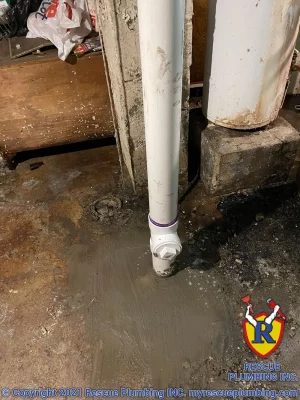 no more water leaking, functioning toilet pipe
