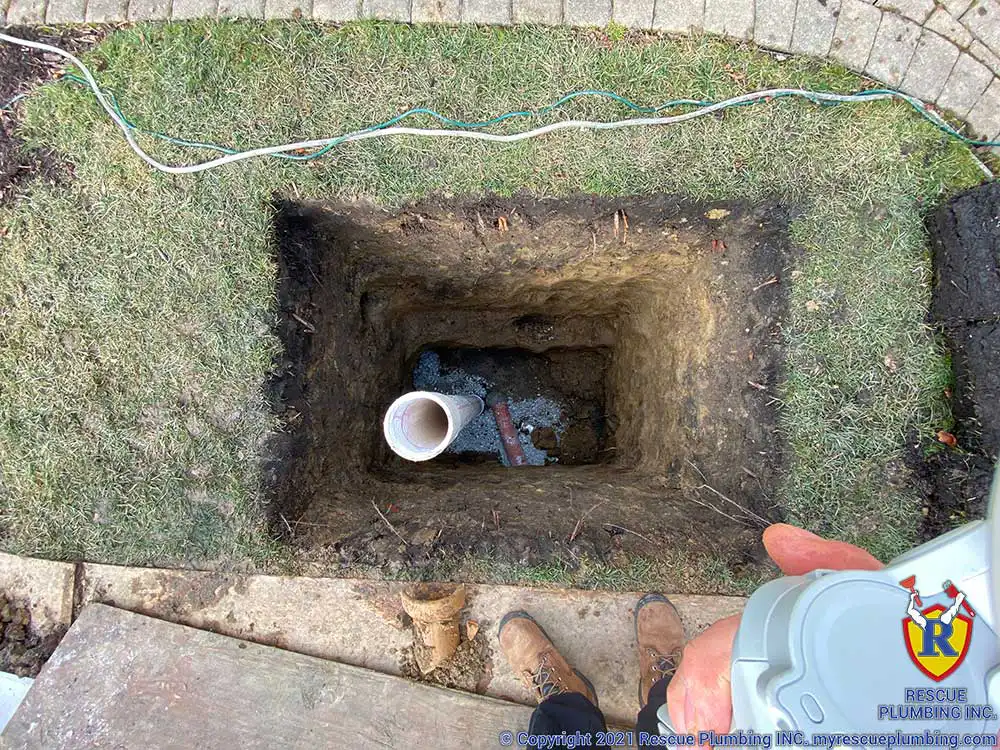 sewer clean out, sewer line, sewer system, plumbing solutions
