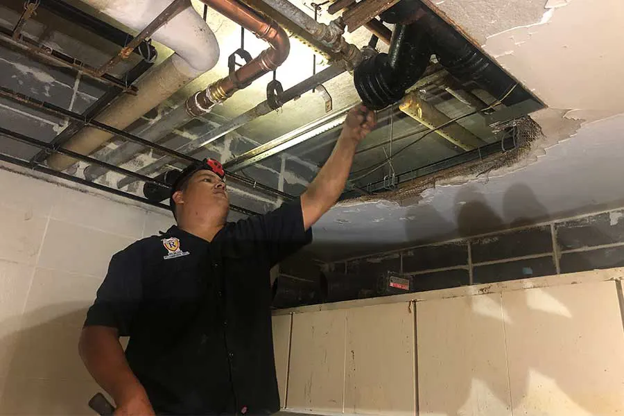 Local commercial plumber