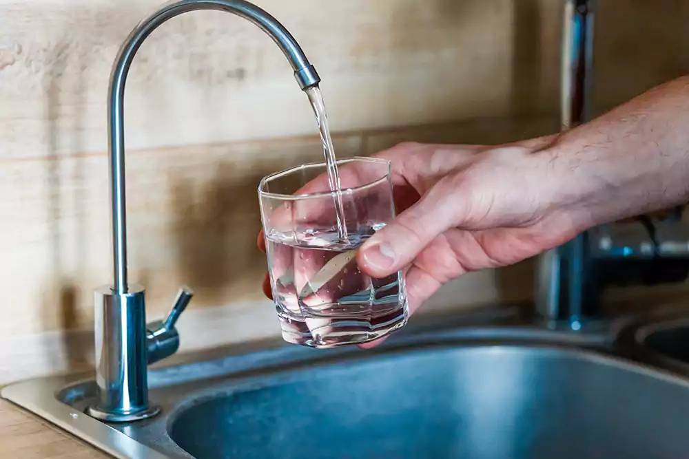 water filter in kitchen sink