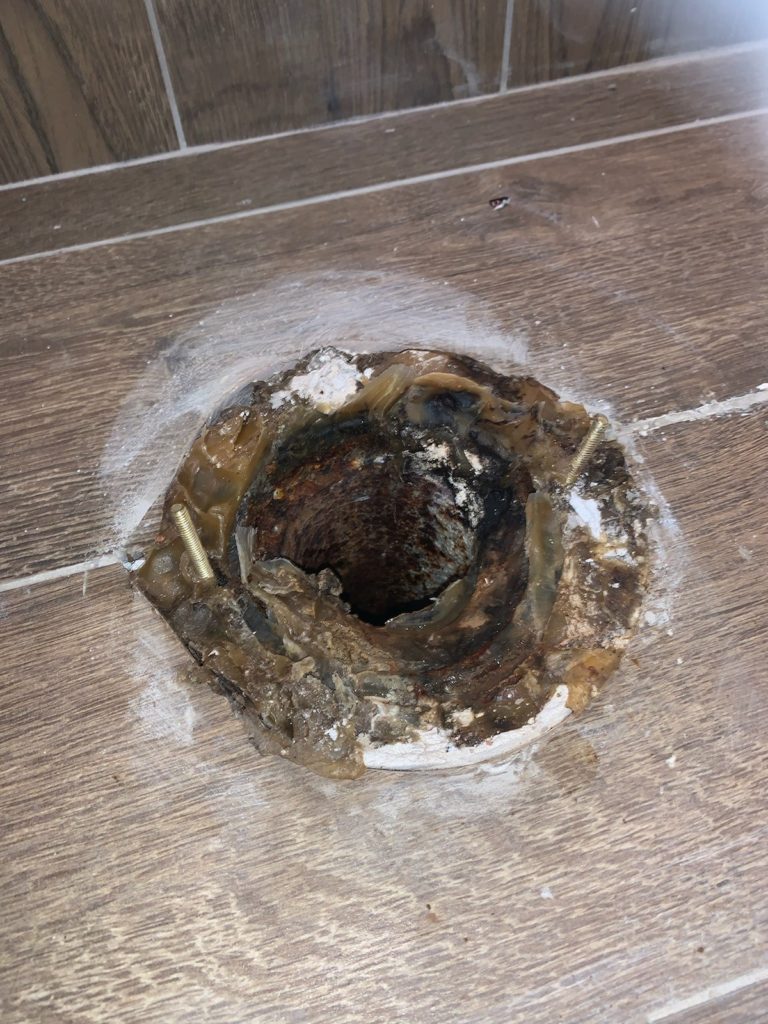 Andersonville Plumber Chicago Leaking Toilet Repair