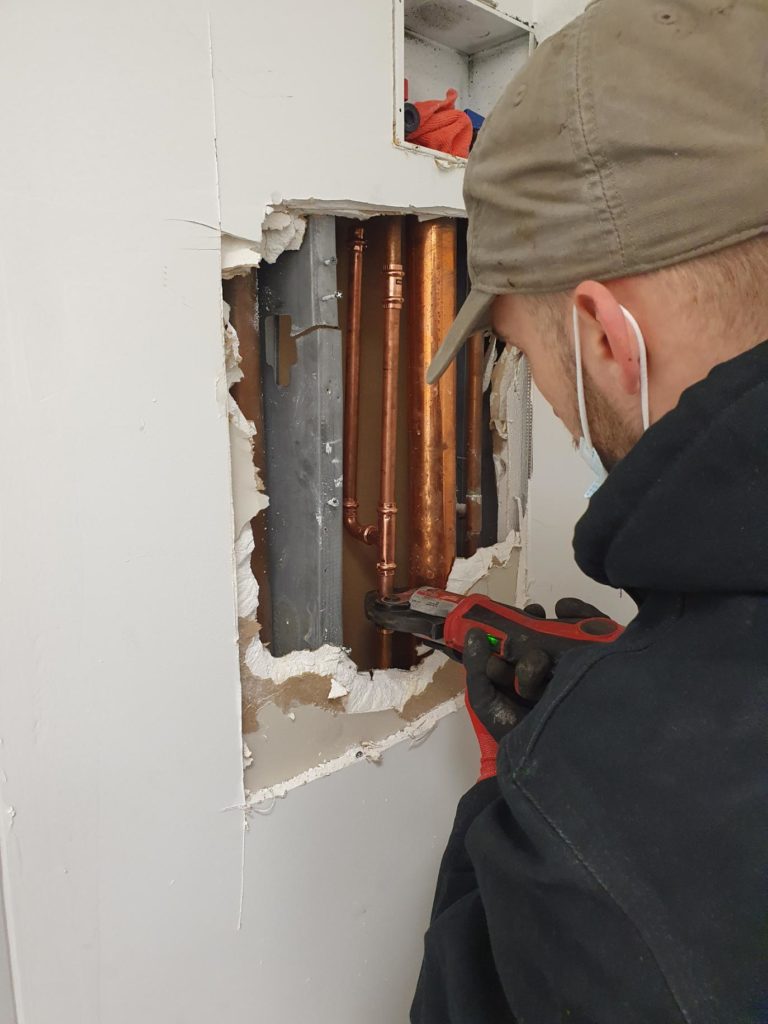 Rescue-plumbing-gold-coast-chicago-pipe-repairs-2