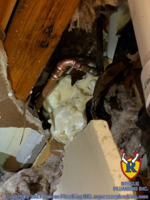 Rescue-plumbing-northbrook-burs-pipe-repair-3