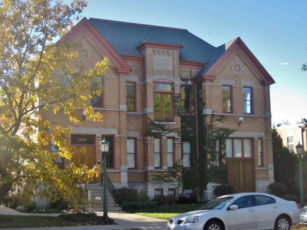 Gross Point Village Hall, Wilmette, Illinois