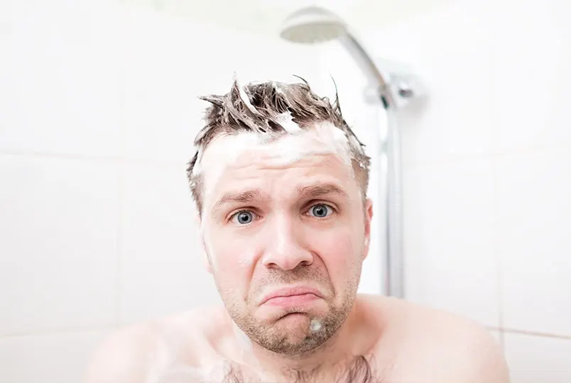 Rescue-plumbing-man-with-no-hot-water