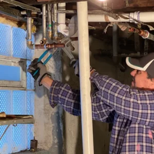 Plumber repaired pipes in albany park neighborhood