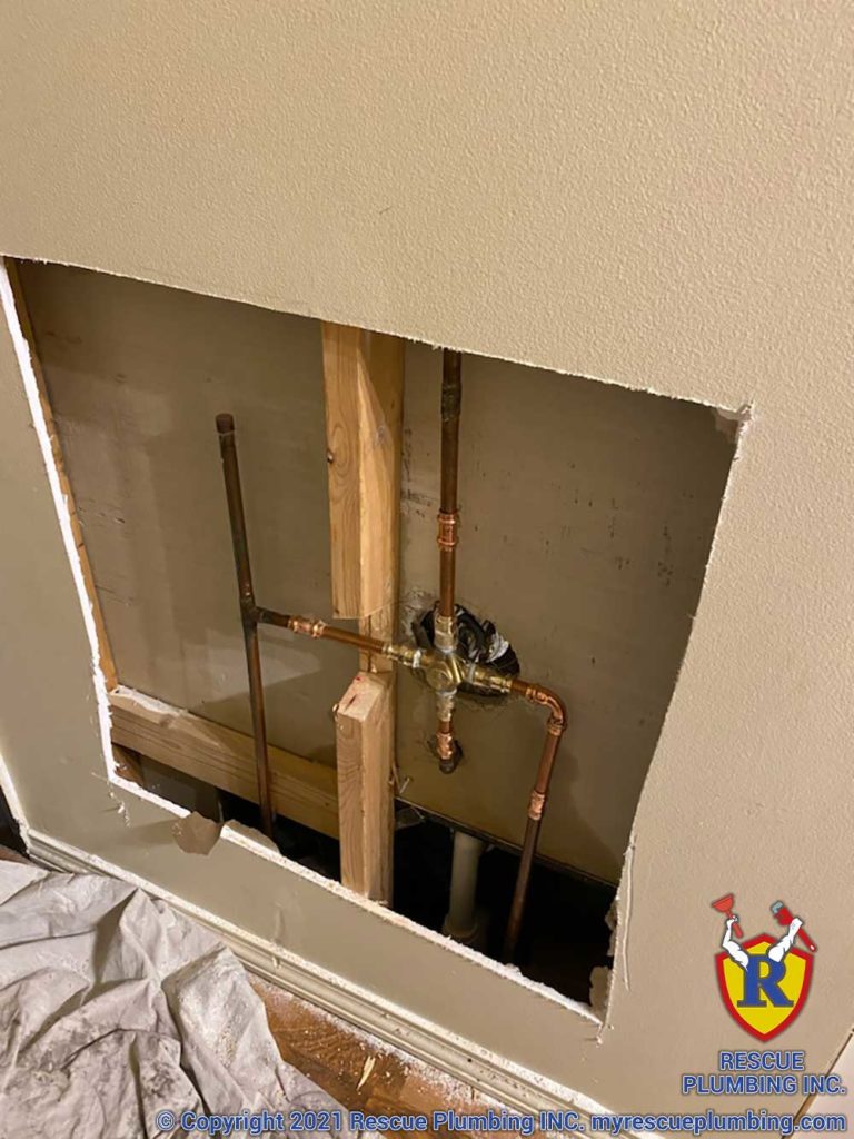 rescue-plumbing-bucktown-leak-detection-shower-faucet-replacement-2-1