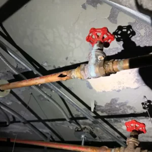 Burst pipe? Don't panic! Here's what to do. | emergency plumbing services chicagoland
