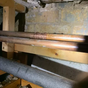 Burst pipe? Don't panic! Here's what to do. | emergency plumbing services chicagoland