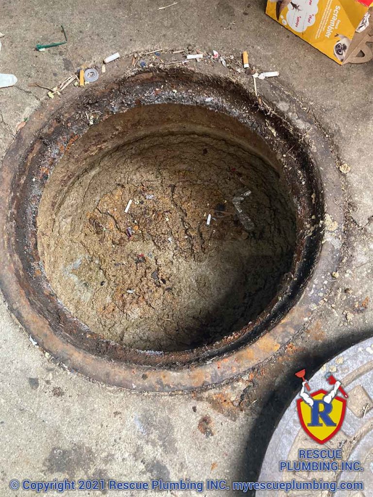 Rescue-plumbing-gold-coast-chicago-restaurant-drain-cleaning