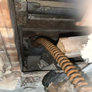 Chicago plumbers fix clog