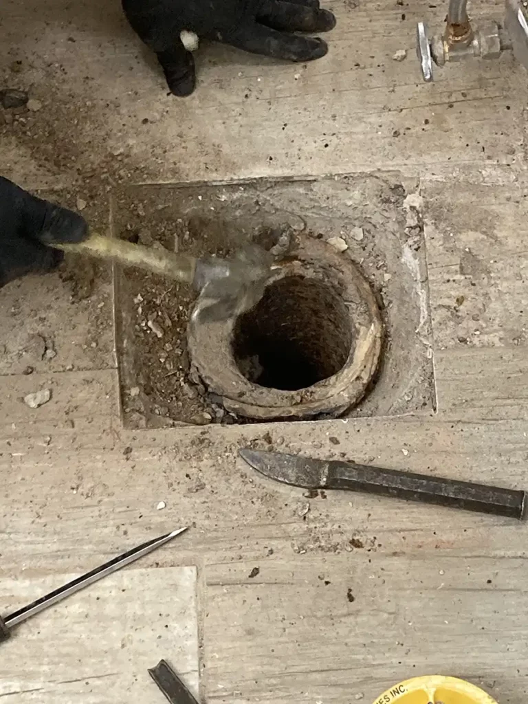 broken toilet flange