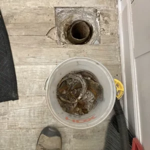 How to replace a toilet flange