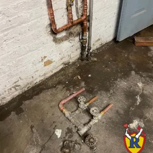 Free estimate provided by rescue plumbing for emergency leak repair
