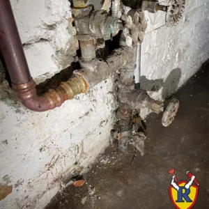 Rescue plumbing offer leak repair to pipes in dearborn park