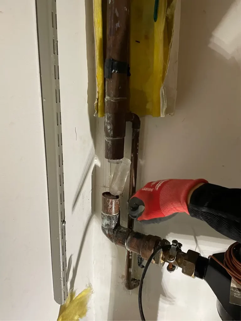 Frozen pipe repair lake forest illinois