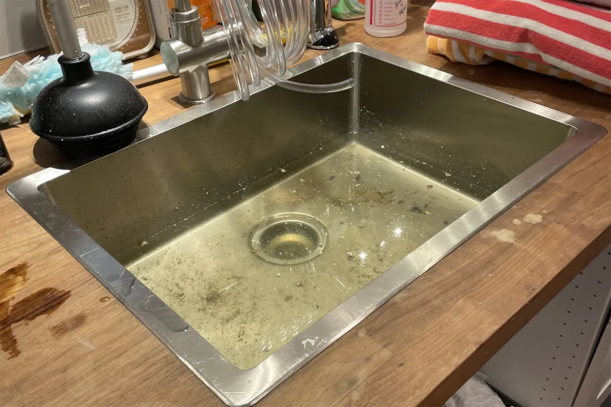 kitchen sink clog drain cleaning