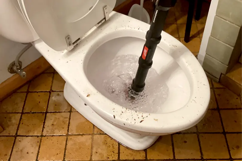 drain cleaning for overflowing toilets