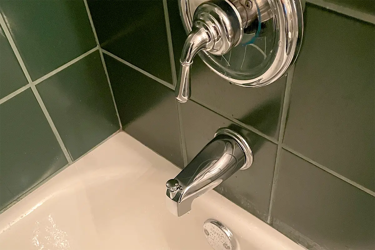 reliable bathtub faucet replacement