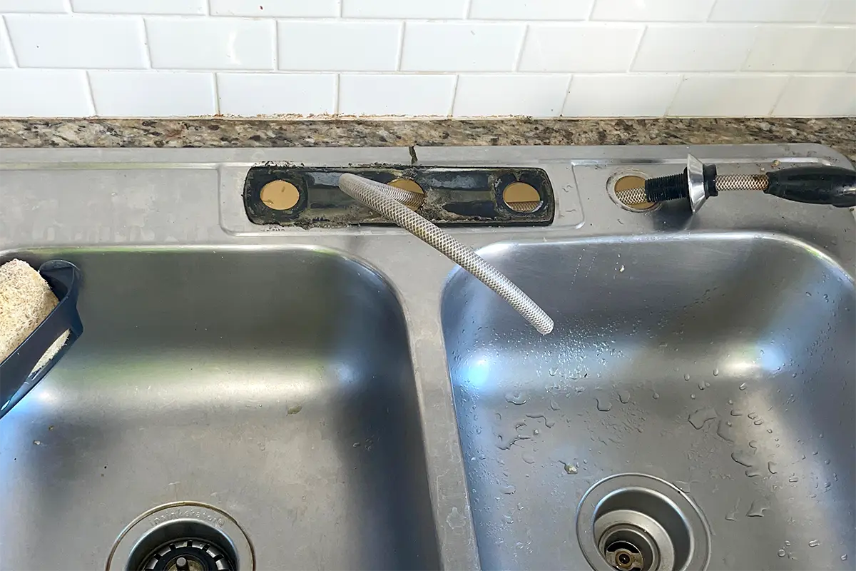 faucet repair leak service 