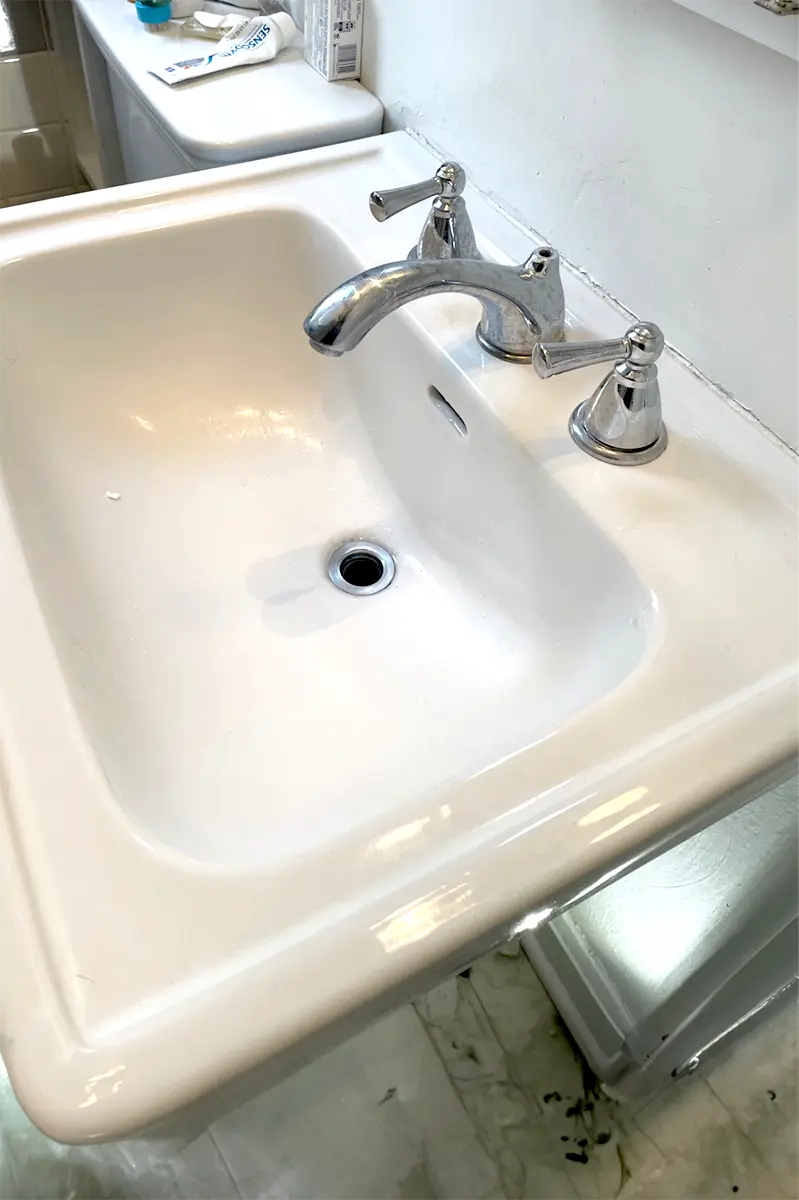Faucet repair for no hot water