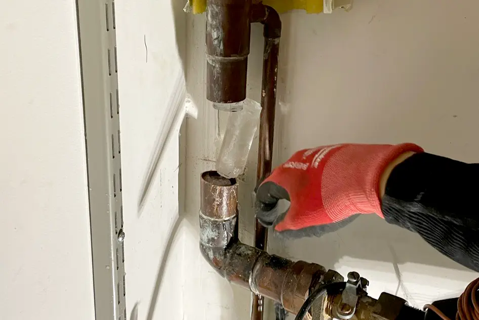 Frozen pipes repair services