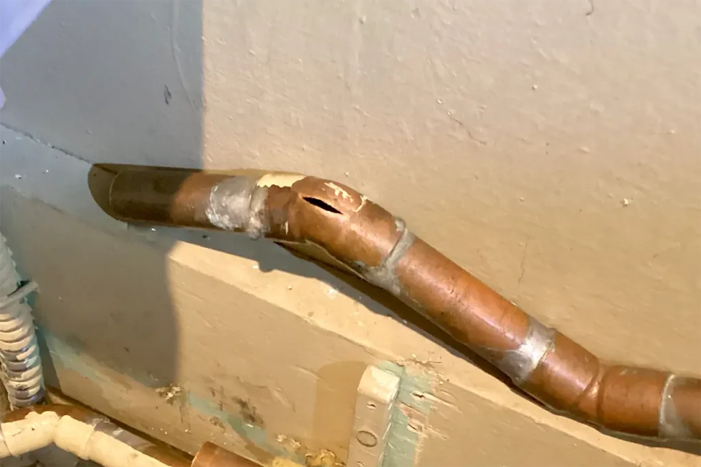 Pipe burst emergency