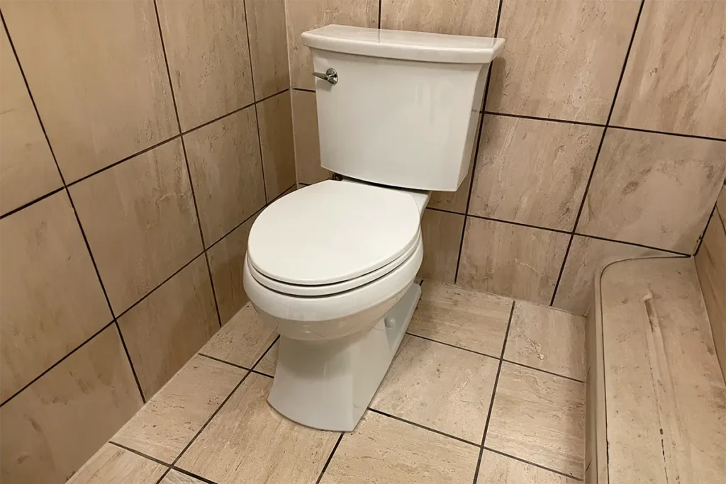 Toilet installation for commercial property