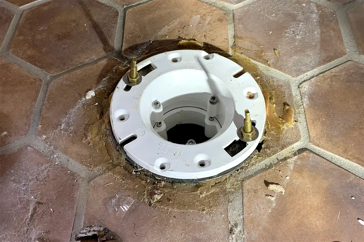 toilet flange replacement services