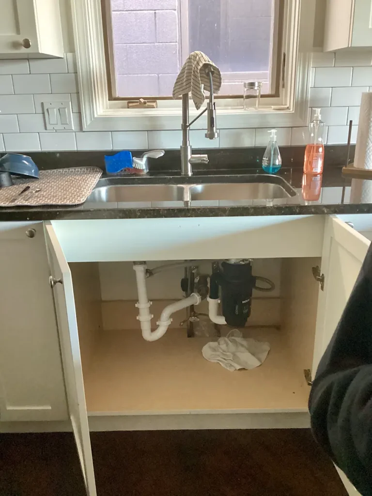 garbage disposal system under sink
